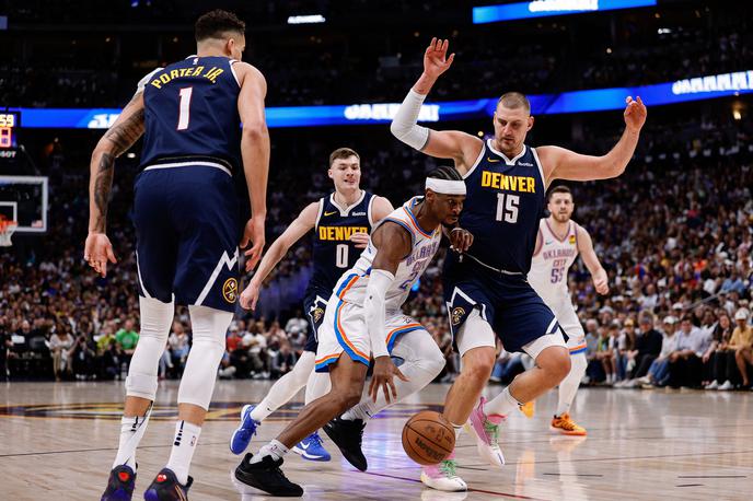 Denver OKC | Denver in Oklahoma City sta v prvem polčasu skupaj dosegla 78 točk. V nadaljevanju sta jih neprimerno več (101). | Foto Reuters