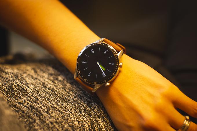 Pametna ura Huawei Watch GT 2 ima v primerjavi z lansko predhodnico možnost vklopa stalnega prikaza ure (Always-On Display). | Foto: Bojan Puhek
