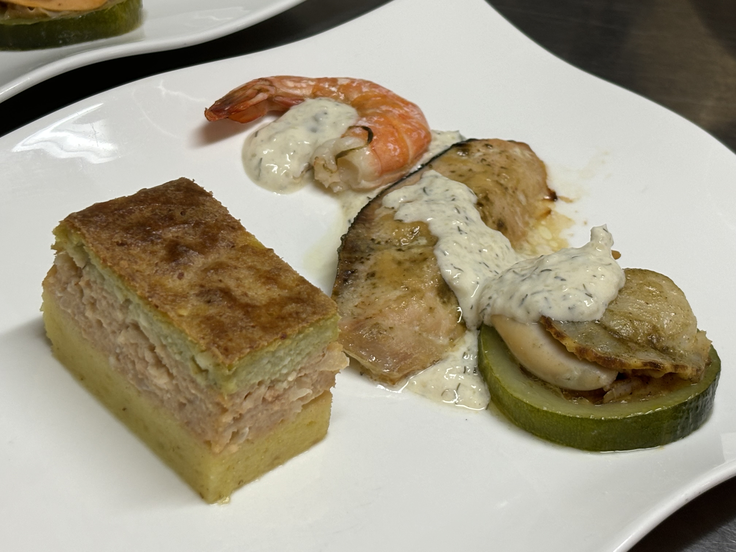 Jedi, ki jih Igor Leiler ponuja v svoji restavraciji Pikapolonca: ribji krožnik. | Foto: osebni arhiv Igor Leiler