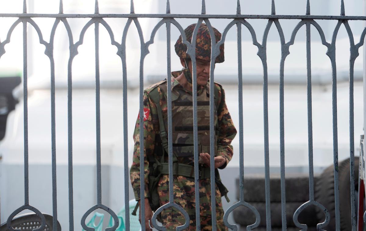 Mjanmarski vojak | Foto Reuters
