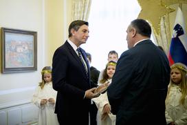 Predsednik republike Borut Pahor je sprejel kolednike Misijonskega središča Slovenije.