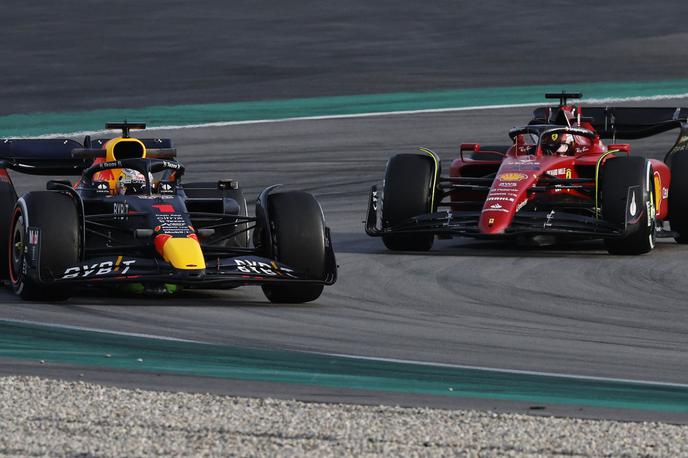 Verstappen Red Bull Ferrari | Naslov brani Verstappen, ki bo vozil dirkalnik s številko 1. Glavni izzivalec naj bi bil Ferrari. | Foto Reuters