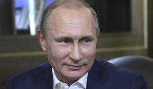 Putin: Zahodne sankcije občutno škodujejo Rusiji
