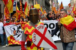 V Barceloni več tisoč protestnikov proti samostojnosti Katalonije