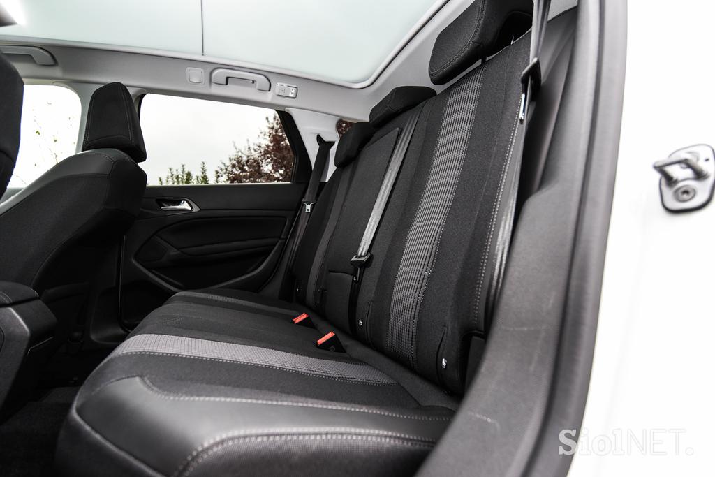 Peugeot 308 SW 1.6 BlueHDi Allure MT6