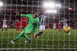 Presenečenje na Anfieldu: Liverpool "izgubil" dve točki in še enega branilca