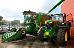 V traktorje John Deere bo vgrajeno tudi slovensko znanje