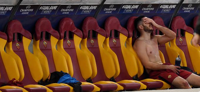 Barcelona je v Rimu zapravila visoko prednost treh zadetkov. Postala je tretja ekipa v zgodovini lige prvakov, ki ji je uspel tovrsten neslavni podvig. | Foto: Reuters