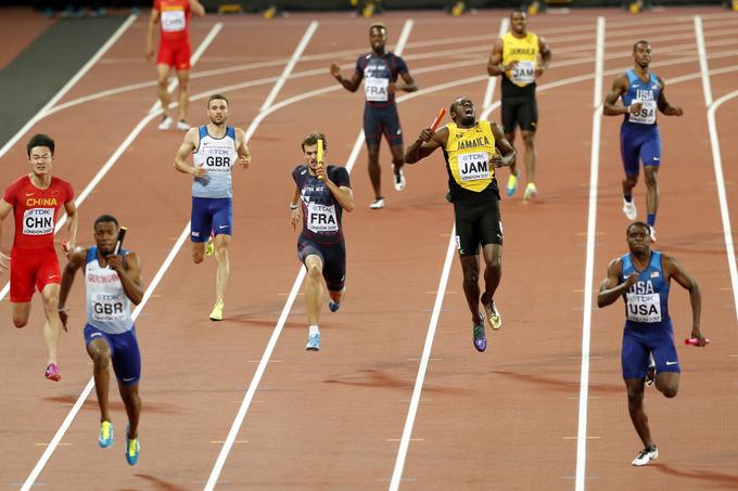 Trenutek, ko je ljubiteljem atletike zastal dih. | Foto: Reuters