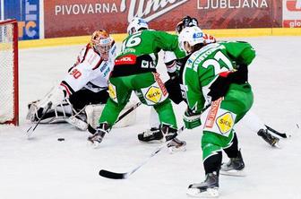 Olimpija suverena, hud poraz Jesenic