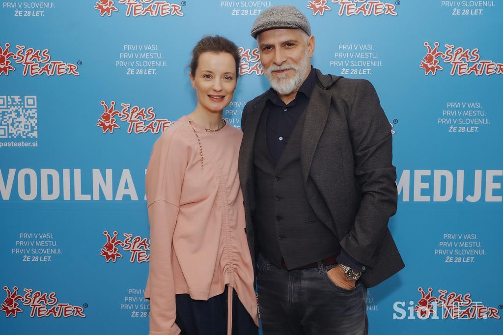 Špas Teater - odprti zakon