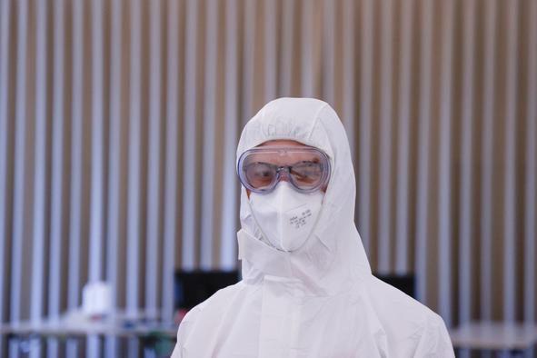 Epidemija se krepi: pri naših sosedih padajo črni rekordi