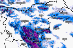 Je panika zaradi nekaj centimetrov snega res upravičena? #foto