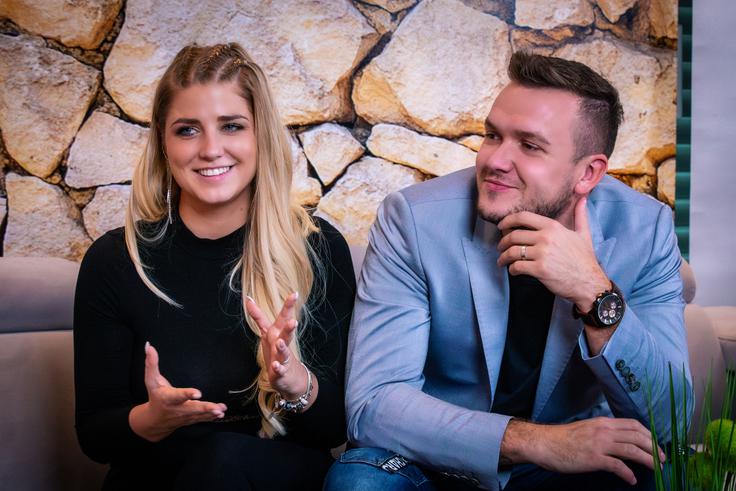 Luka Basi in Nastja Gabor Lansko leto so njuno poroko odnesle poplave, letos poleti pa sta si večno zvestobo obljubila na slovenski obali. | Foto: Siol.net