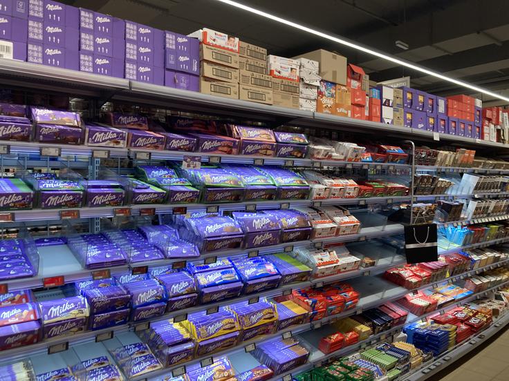 trgovina, sladkarije, milka | Foto: Bralec