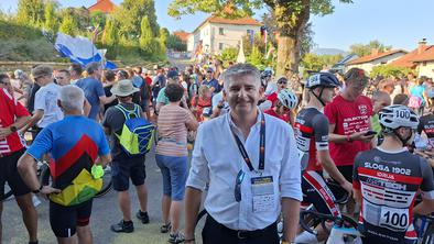 Župan Komende: Verjamem, da bodo tudi čez 50 let vsi vedeli, kdo je Pogačar