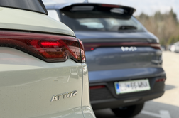 Prišli so med zadnjimi: v Slovenijo vseeno že letos s tisoč avtomobili?