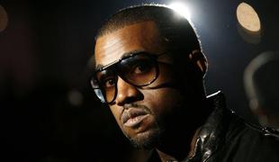 Kanye besni nad pobeglim videospotom