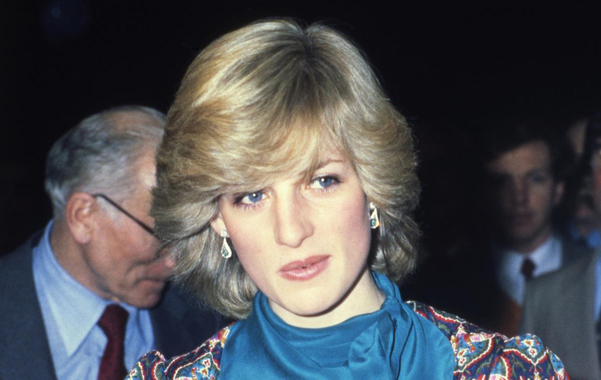 Princesa Diana | Iz omenjene dražbene hiše so še sporočili, da so se za Dianine predmete že zanimali dražitelji z vsega sveta, zlasti iz ZDA. Na dražbi bodo naprodaj tudi uokvirjene fotografije in božične voščilnice ter vabila gospe Collison na poroko princese Diane s takratnim prestolonaslednikom Charlesom leta 1981. | Foto Guliverimage