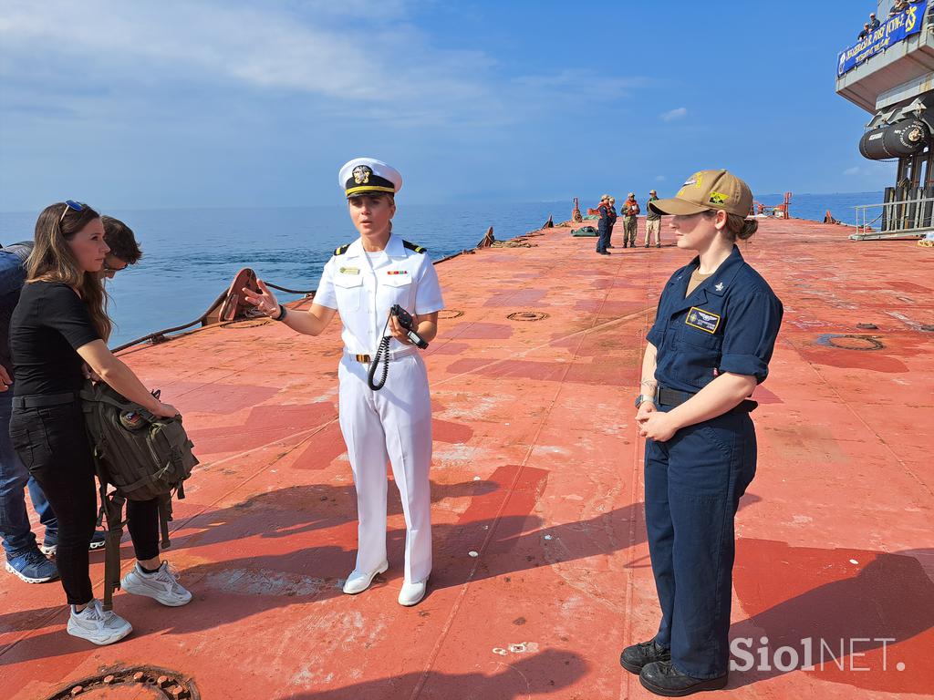 letalonosilka USS Gerald R. Ford