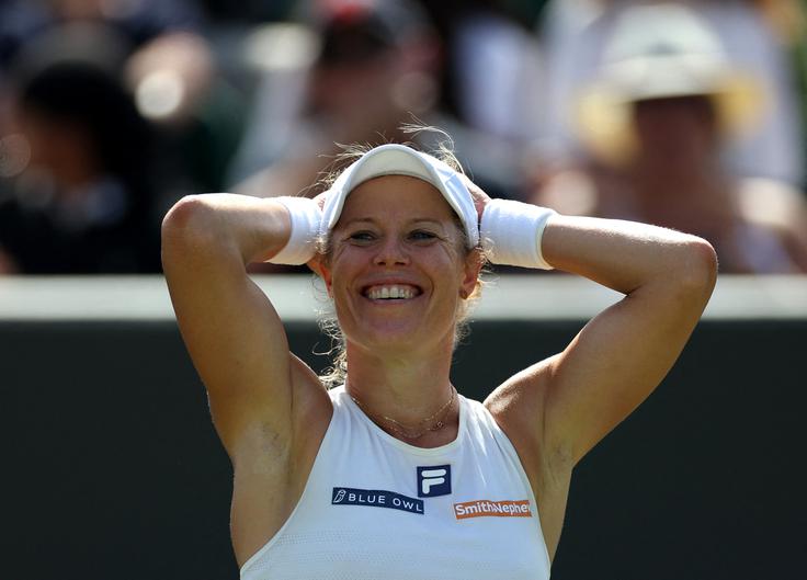 Naslednje presenečenje v letošnjem Wimbledonu je pripravila  Laura Siegemund, ki je izložila Madison Keys. | Foto: Reuters