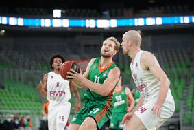 Olimpija po drami in podaljšku ostala praznih rok