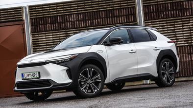 Avtomobil dveh obrazov, ki so ga opazili vsi #foto