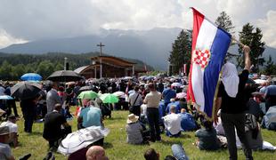 Avstrijska škofovska konferenca Hrvaško pozvala k dialogu o Pliberku