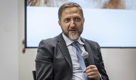 Slovenija izdala samurajske obveznice. Povpraševanje izjemno.