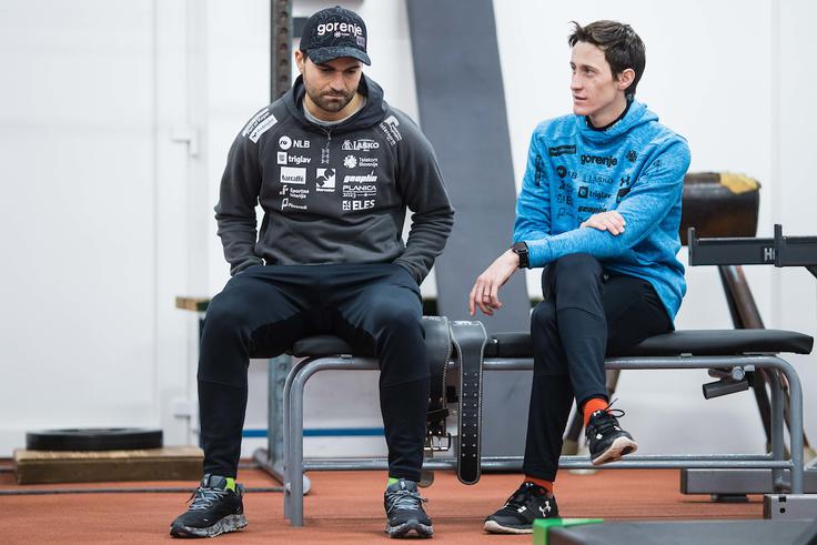 Trener Robert Hrgota verjame, da lahko Peter Prevc preseneti. | Foto: Grega Valančič/Sportida