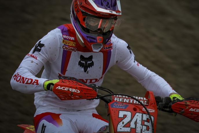 Tim Gajser se vrača že na Portugalskem