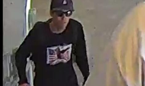 FBI objavil fotografijo domnevnega atentatorja