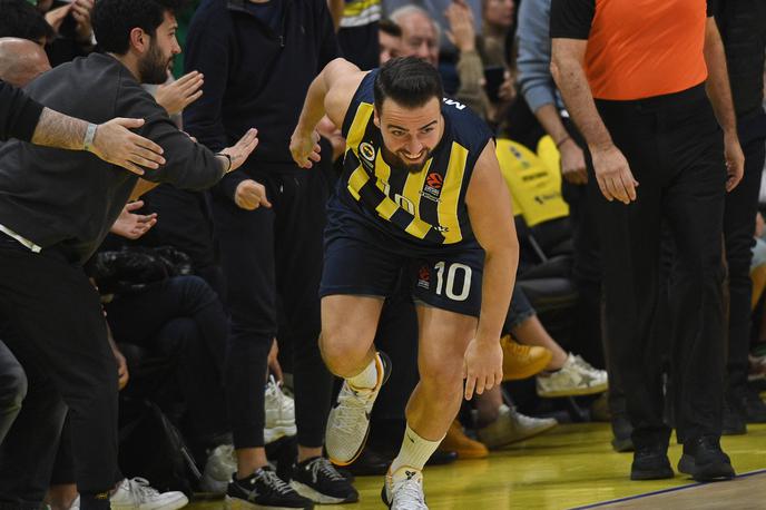 Fenerbahče Melih Mahmutoglu | Melih Mahmutoglu je dal za sedmo zmaga Fernbahčeja devet točk. Štirje njegovi soigralci so bili dvomestni. | Foto Guliver Image