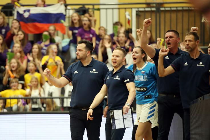 Bil je tudi pomočnik Damirja Grgića v ženski izbrani vrsti. | Foto: Aleš Fevžer