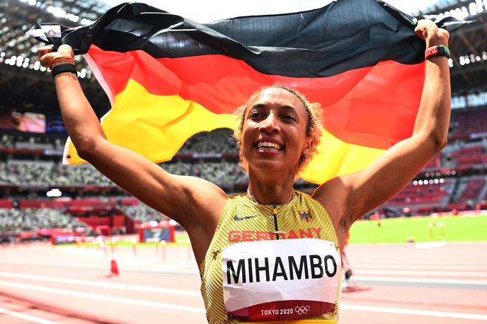 Malaika Mihambo | Malaika Mihambo je osvojila zlato olimpijsko medaljo v skoku v daljino. | Foto Reuters