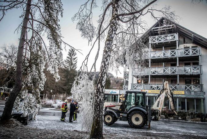 Direktorica Hotela Jezero Polonca Noč pričakuje, da bo danes končana preiskava o vzroku požara. | Foto: Vid Ponikvar