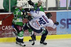 Olimpija ostaja v igri, Jesenice vse dlje