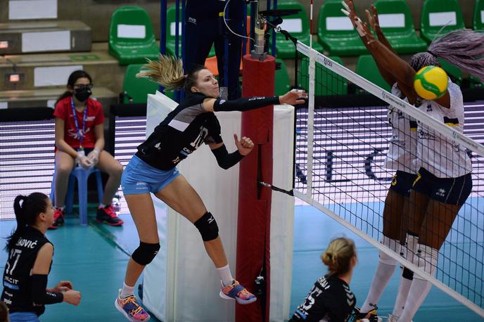 Calcit Volley | Slovenske prvakinje so izgubile tudi na tretji tekmi. | Foto CEV