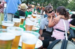Pivo in cvetje: cena piva bo letos jubilejnih 190 centov