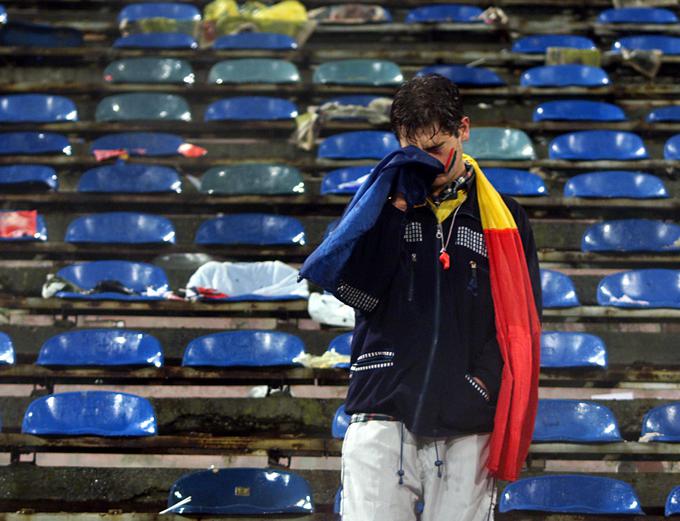 To je bil eden najbolj žalostnih nogometnih večerov v zgodovini romunskega nogometa. | Foto: Reuters