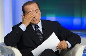 Berlusconi za krizo krivi medije in politično levico