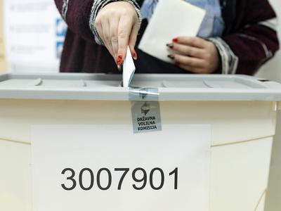 Vse o referendumih