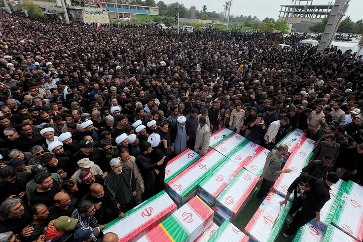 Minab, napad, Iran, dekliška šola | Foto: Reuters