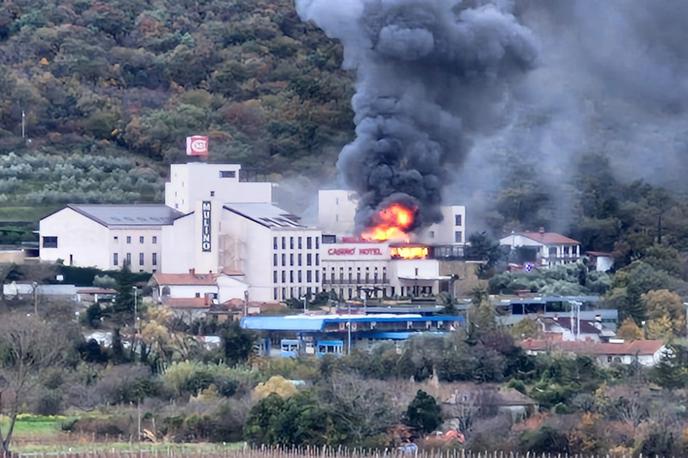 požar, igralnica, Mulino, gasilci | Natančen vzrok za požar še ni jasen.  | Foto STA