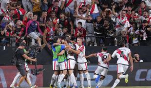 Barcelona le do točke pri Rayu, stoodstotna le še Real Madrid in Athletic Bilbao