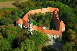 Ideja za konec tedna: največji grad na Slovenskem, obdan s termami