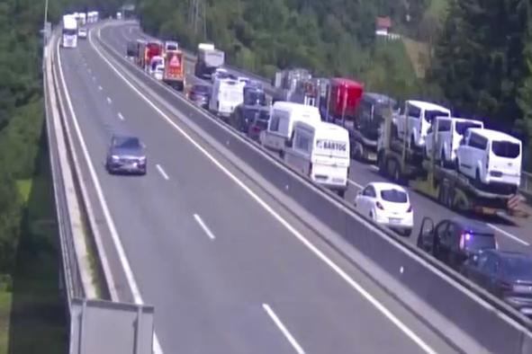 Odločitev o oddaji del za širitev štajerske avtoceste razveljavljena