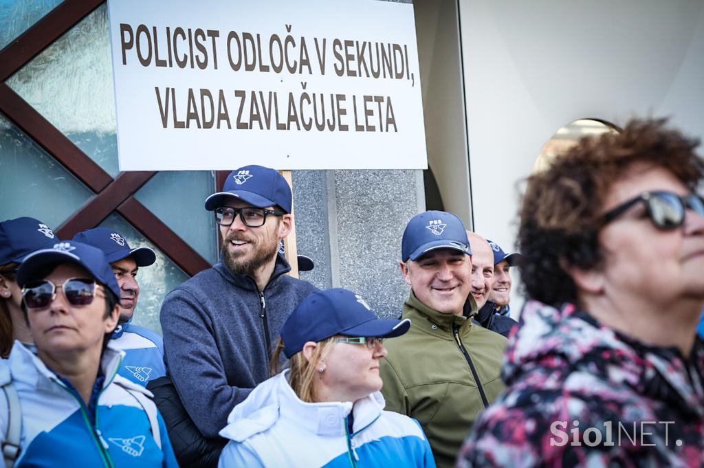 Protest policija