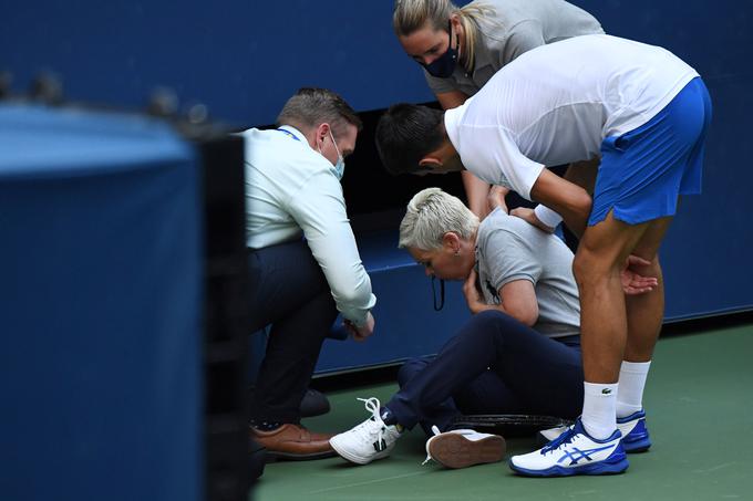 V Londonu linijskih sodnikov ne, tako da se Novaku ne more ponoviti scenarij iz OP ZDA. | Foto: Reuters
