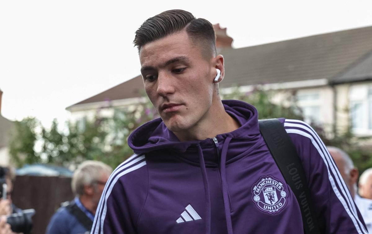 Benjamin Šeško | Benjamin Šeško je na Otoku zbral za rdeče vrage šest nastopov, a še vedno ni prispeval niti zadetka niti asistence. V angleškem prvenstvu je nastopil petkrat, a še nikoli ni zaigral od začetka do konca srečanja. | Foto Guliverimage